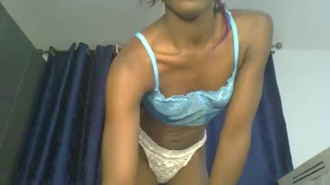 Snapshot of spicy_reee chatting on November 2025 05:04:02 PM spicy_reee online show from November 2025 05:04:02 PM