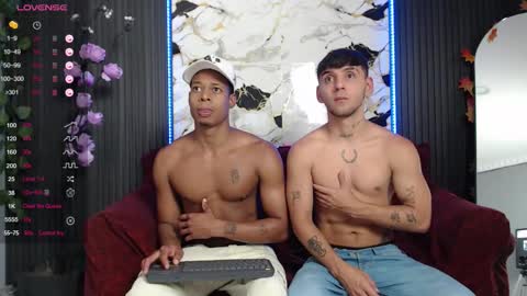 Snapshot of spicyboys_ chatting on December 2025 08:29:01 PM online show from December 2025 08:29:01 PM