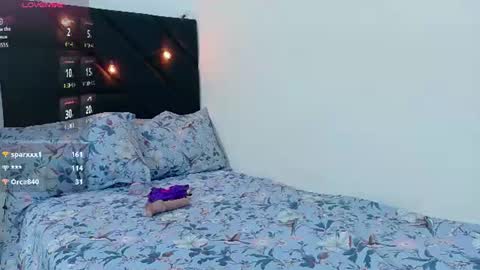 spicycolombianmom online show from June 2026 07:31:02 PM