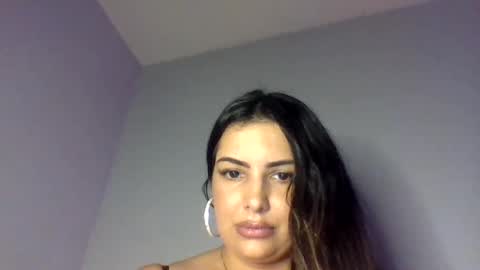 spicymami0333 online show from September 2025 02:44:01 AM