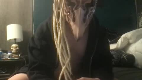 Snapshot of spiderspunk_172 chatting on February 2026 12:45:01 PM Ghost Face666 online show from February 2026 12:45:01 PM