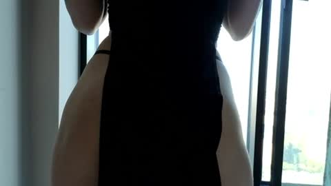 Elizabeth online show from July 2026 03:45:02 PM