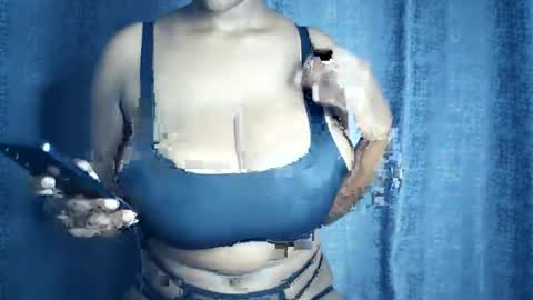 spikyleo online show from July 2026 10:51:02 PM