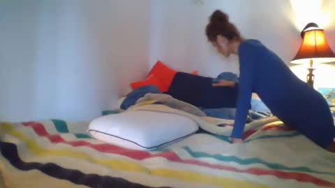 Snapshot of spinwithus chatting on October 2025 06:41:02 PM Rose online show from October 2025 06:41:02 PM