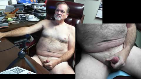 Snapshot of spitfire1964 chatting on January 2025 09:57:02 PM Spitfire online show from January 2025 09:57:02 PM