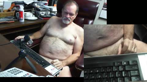 Snapshot of spitfire1964 chatting on March 2025 04:03:02 PM Spitfire online show from March 2025 04:03:02 PM