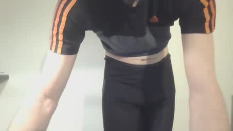 Snapshot of splafy chatting on March 2026 09:22:02 PM ellie online show from March 2026 09:22:02 PM