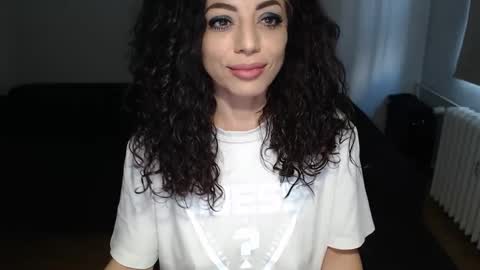 Doll online show from December 2024 09:40:02 AM