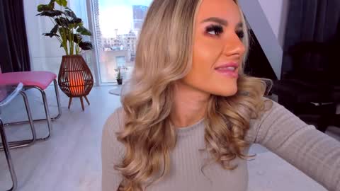 Snapshot of spoilm3mor3 chatting on December 2024 01:11:02 PM Anna online show from December 2024 01:11:02 PM