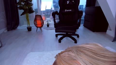 Snapshot of spoilm3mor3 chatting on December 2024 12:13:02 PM Anna online show from December 2024 12:13:02 PM