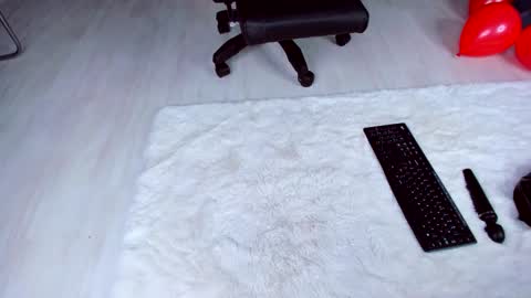 Snapshot of spoilm3mor3 chatting on February 2025 04:22:02 PM Anna online show from February 2025 04:22:02 PM