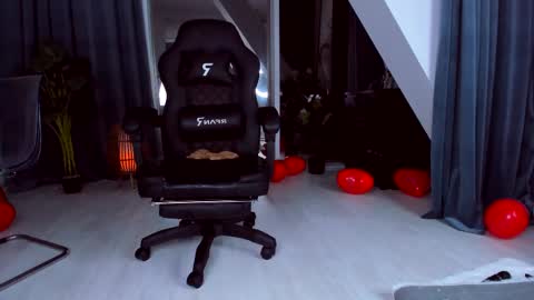 Snapshot of spoilm3mor3 chatting on March 2025 05:36:02 PM Anna online show from March 2025 05:36:02 PM