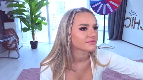 Snapshot of spoilm3mor3 chatting on September 2025 10:37:01 AM Anna online show from September 2025 10:37:01 AM