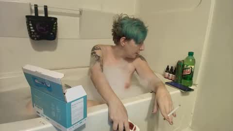 Snapshot of spookyqueen69 chatting on January 2026 01:53:02 AM Kova online show from January 2026 01:53:02 AM