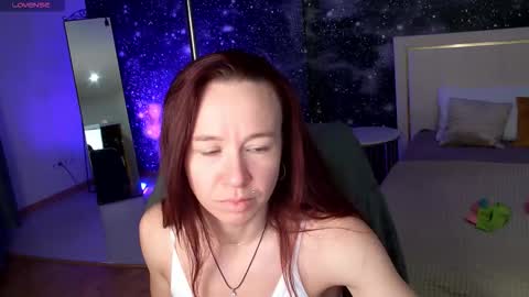 Snapshot of spoty_kate chatting on December 2025 01:02:02 AM Spoty Kate online show from December 2025 01:02:02 AM