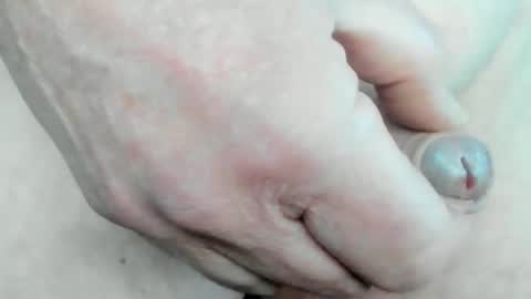 Snapshot of spreet21 chatting on February 2025 04:39:02 PM MicroClit online show from February 2025 04:39:02 PM