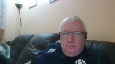 Snapshot of springtine chatting on July 2026 10:16:01 PM springtine online show from July 2026 10:16:01 PM