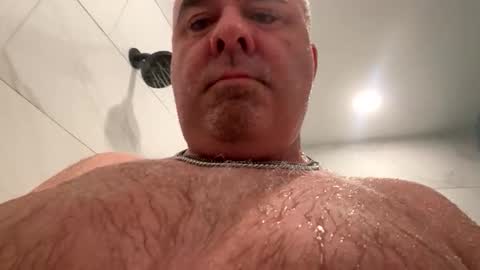 sprtsnut33 online show from November 2025 05:03:01 PM