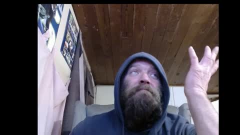 Snapshot of squegly chatting on December 2024 05:37:01 AM Bryan online show from December 2024 05:37:01 AM