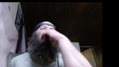 Snapshot of squegly chatting on April 2026 07:33:01 AM Bryan online show from April 2026 07:33:01 AM