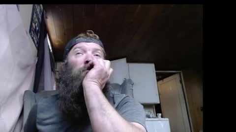 Snapshot of squegly chatting on April 2026 07:31:02 PM Bryan online show from April 2026 07:31:02 PM