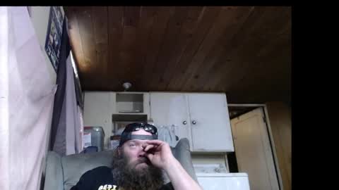 Snapshot of squegly chatting on May 2026 08:24:01 PM Bryan online show from May 2026 08:24:01 PM