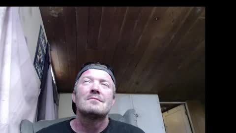 Snapshot of squegly chatting on May 2026 05:51:01 PM Bryan online show from May 2026 05:51:01 PM