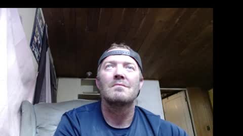 Snapshot of squegly chatting on May 2026 09:49:02 AM Bryan online show from May 2026 09:49:02 AM