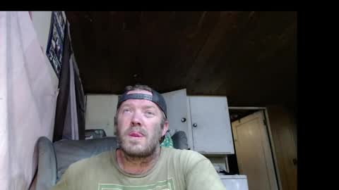 Snapshot of squegly chatting on May 2026 09:57:01 AM Bryan online show from May 2026 09:57:01 AM