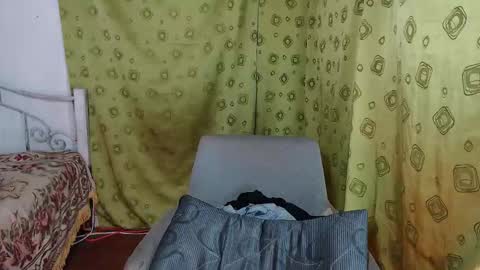 Snapshot of squirt_dirty_anal chatting on November 2025 09:46:02 PM valeria online show from November 2025 09:46:02 PM