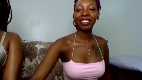 Snapshot of squirt_natural chatting on February 2026 07:34:02 PM Bunny online show from February 2026 07:34:02 PM