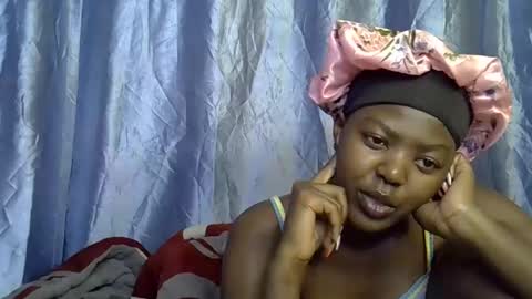 squirt_quueen online show from February 2026 12:40:02 AM