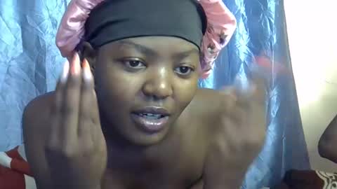 squirt_quueen online show from February 2026 06:22:02 AM