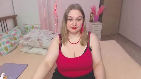Snapshot of squirting_goddess4u chatting on February 2026 09:24:01 PM Lily online show from February 2026 09:24:01 PM