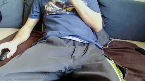 Snapshot of srevinu chatting on November 2025 08:47:01 AM Srevinu online show from November 2025 08:47:01 AM