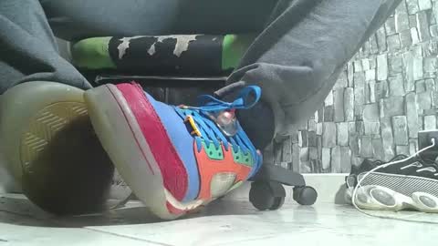 sr master cum its my old account online show from November 2025 02:45:02 AM