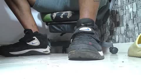 sr master cum its my old account online show from May 2026 05:52:01 PM