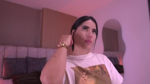 samantha online show from April 2026 07:17:02 PM