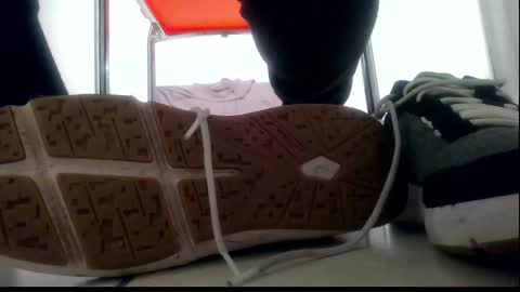 ssenzo online show from January 2025 10:01:01 PM