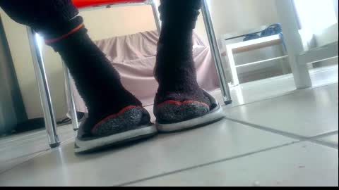 ssenzo online show from December 2025 08:31:01 AM