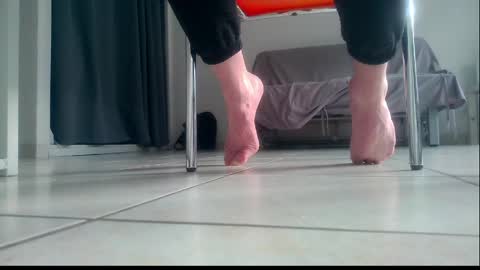 Snapshot of ssenzo chatting on May 2026 05:54:02 PM ssenzo online show from May 2026 05:54:02 PM