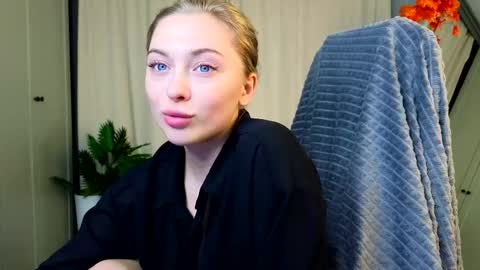 Snapshot of sssecretgirlfriend chatting on November 2025 02:28:01 PM Kate online show from November 2025 02:28:01 PM