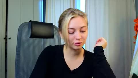 Snapshot of sssecretgirlfriend chatting on November 2025 10:15:02 AM Kate online show from November 2025 10:15:02 AM