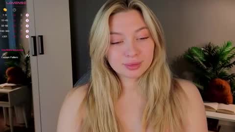 Snapshot of sssecretgirlfriend chatting on February 2026 11:59:01 AM Kate online show from February 2026 11:59:01 AM