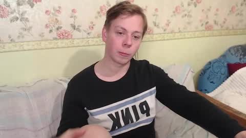 Snapshot of st_rudy chatting on December 2024 01:44:01 PM Joe Peach online show from December 2024 01:44:01 PM