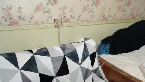 Snapshot of st_rudy chatting on February 2025 05:28:01 PM Joe Peach online show from February 2025 05:28:01 PM