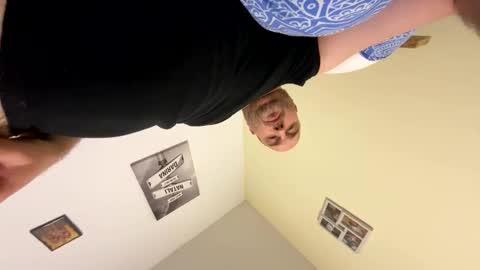 Snapshot of sta13 chatting on December 2025 06:32:02 AM sta13 online show from December 2025 06:32:02 AM