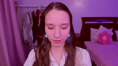 Snapshot of staceycutie chatting on February 2026 05:31:01 PM StaceyCutie online show from February 2026 05:31:01 PM