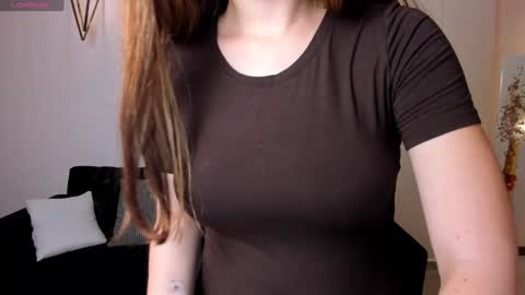 Stacy Woods online show from December 2024 10:28:02 AM