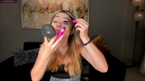 Stacy Woods online show from June 2026 11:46:02 AM